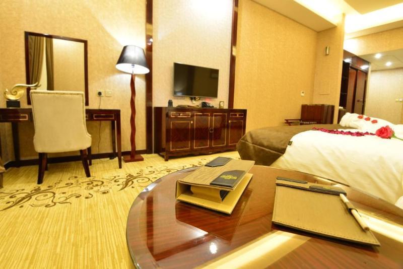 فندق هوليداي الخليج الرياض - Holiday Al Khaleej Hotel Ngoại thất bức ảnh