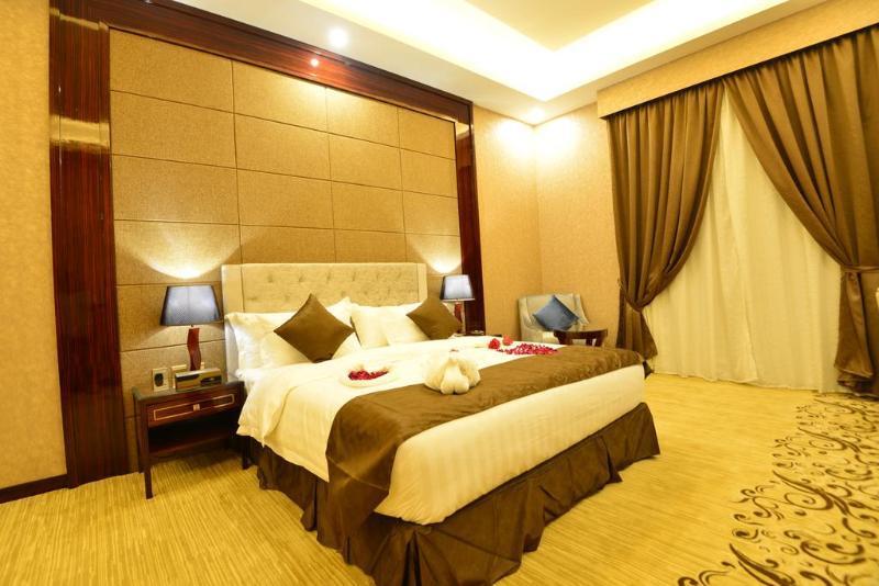 فندق هوليداي الخليج الرياض - Holiday Al Khaleej Hotel Ngoại thất bức ảnh